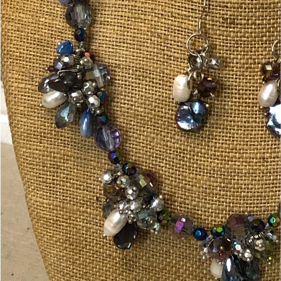 Gray, Purple Freshwater Pearl And Crystal Cluster Necklace , Earring Set 19+2 “ - Picture 5 of 6